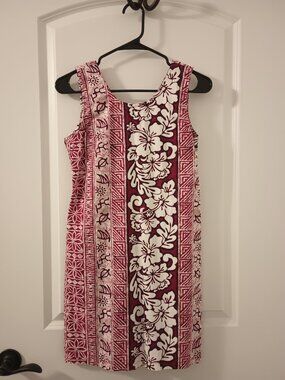 Made in Hawaii sundress, size small, flower print